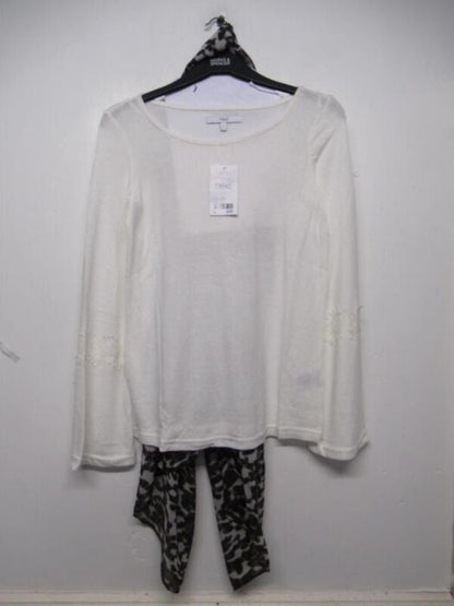 LADIES EXCHAIN STORE BRANDED TOP WITH SCARF